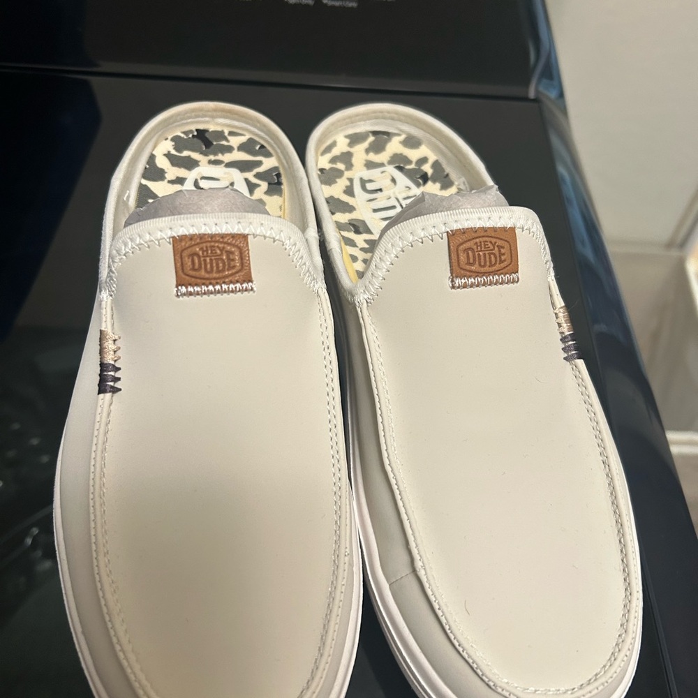 Hey Dude Austin Lift  Platform Slip On